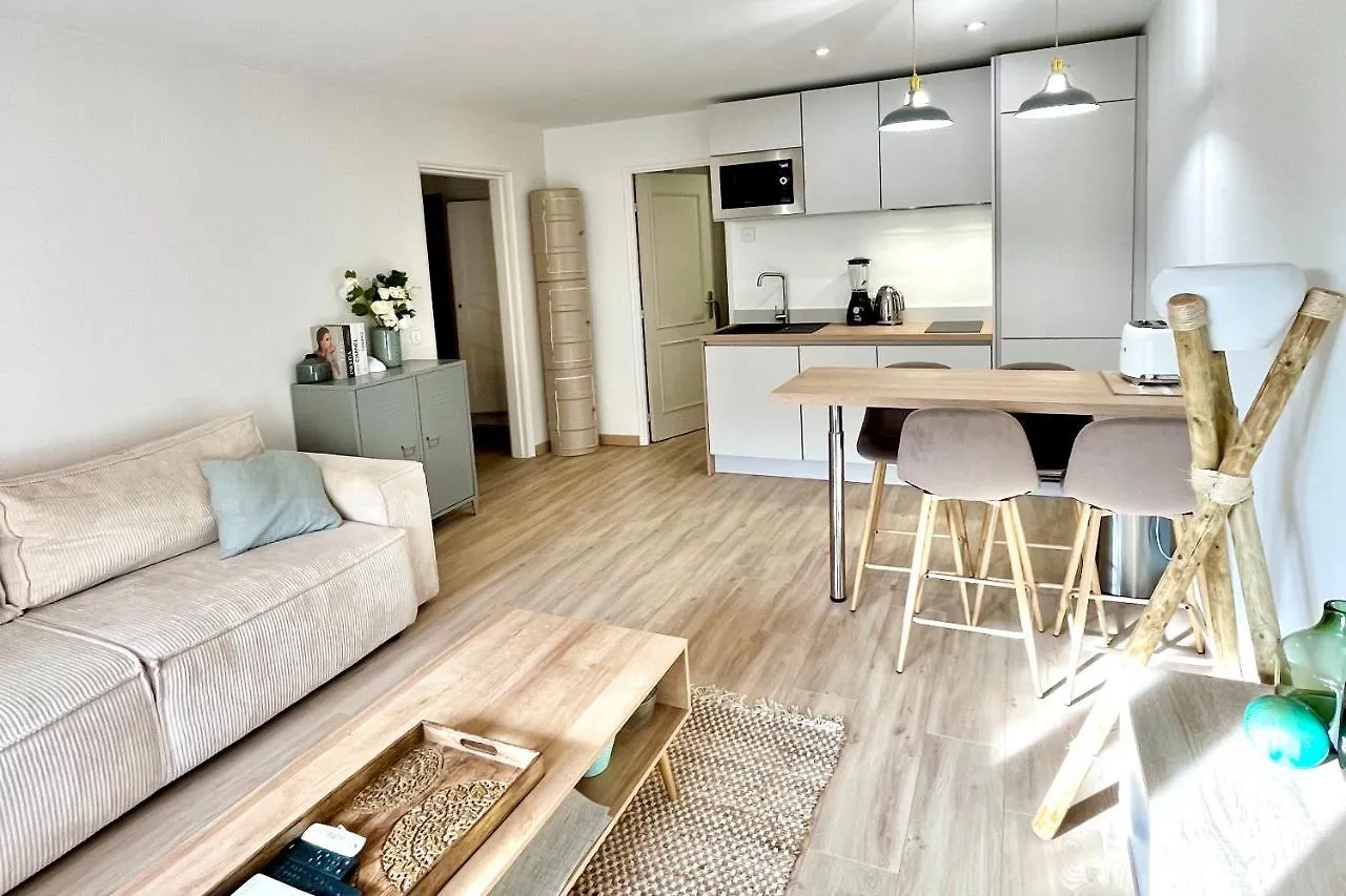 Magnifique 2 Chambres Terrasse Et Parking Saint-Tropez 0*,  Frankrijk