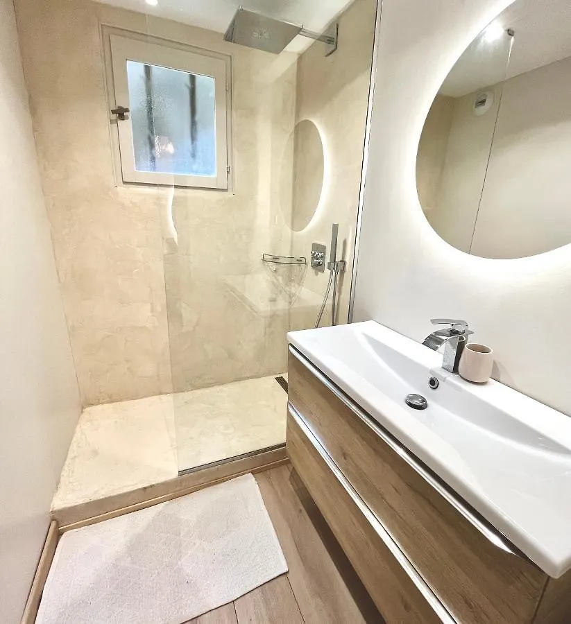 Appartement Magnifique 2 Chambres Terrasse Et Parking Saint-Tropez